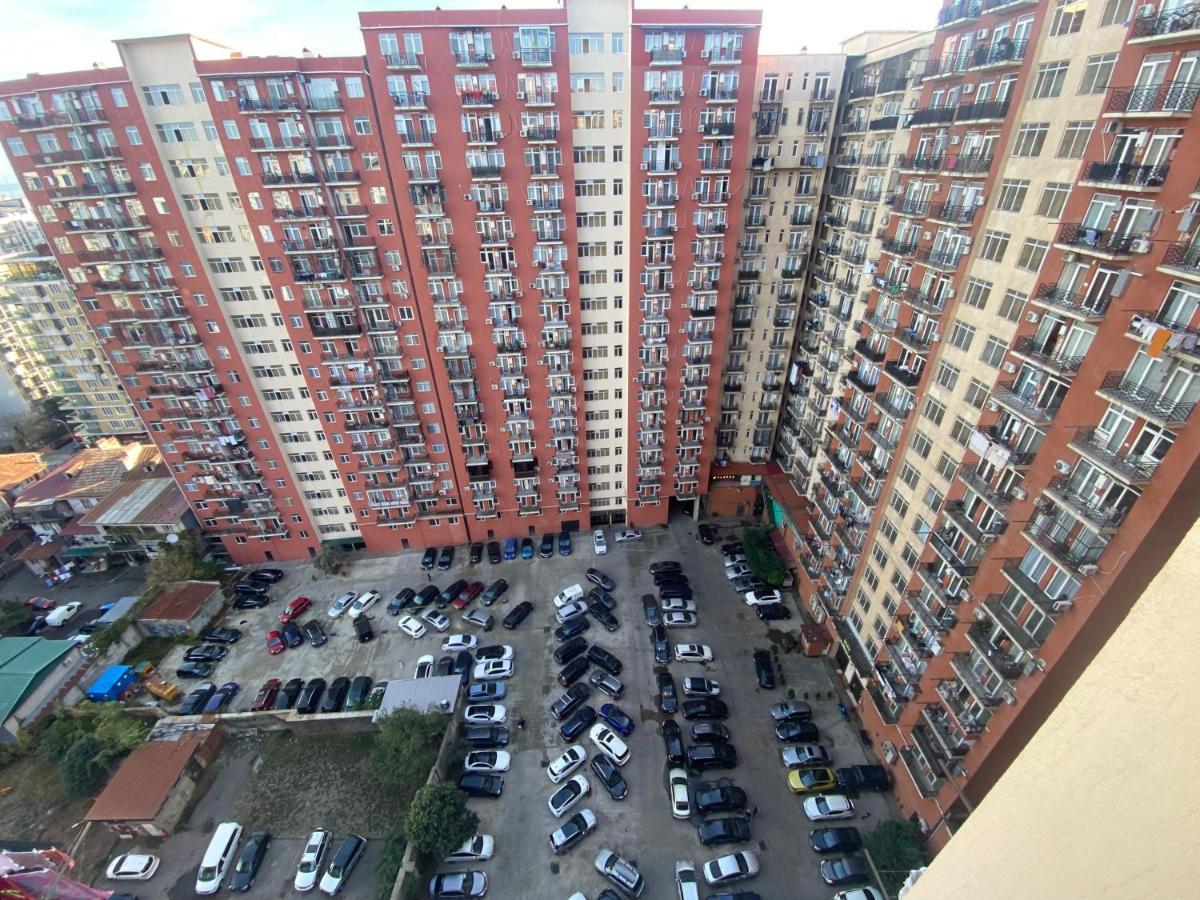 Apartment - Nino บาทูมิ ภายนอก รูปภาพ